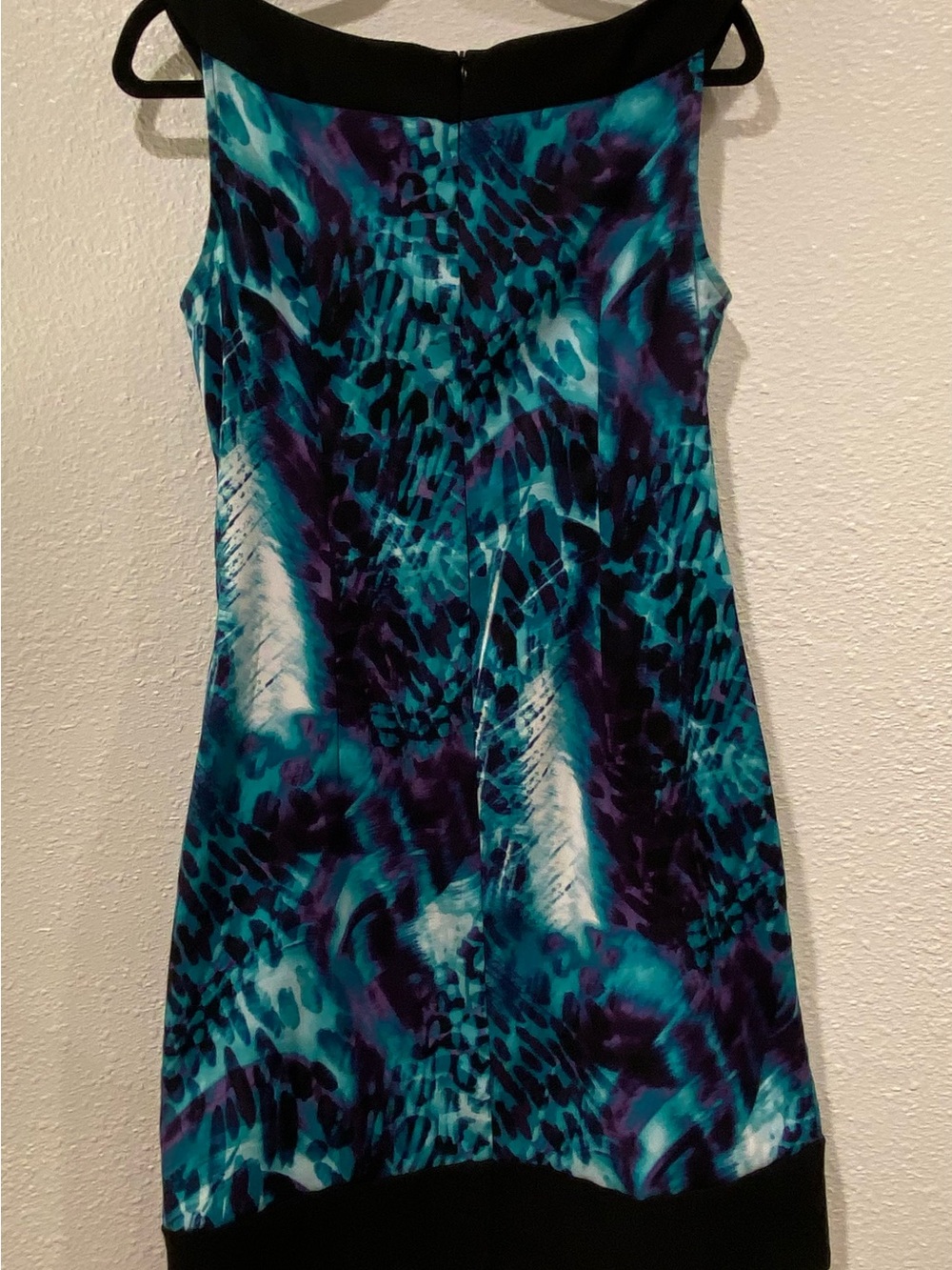 Connected Apparel Fitted Animal Printed Sleeveless Abstract Sheath Sz12